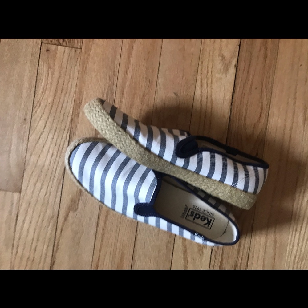 Keds size 7, white/navy blue striped slip ons.